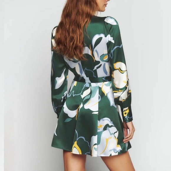 Reformation Chrissy Dress Lyra Green Floral Silk Wrap Mini Dress Sz M NWOT - Picture 2 of 5